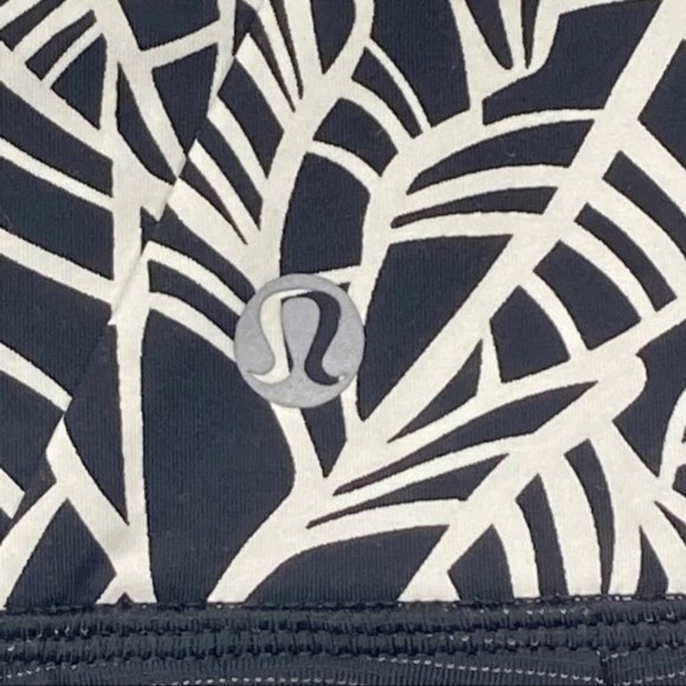 LULULEMON Women Palm "Hustle & Bustle" Tank Top Size 4 Black / White - Picture 5 of 14